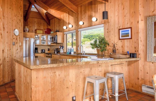 Sea Ranch House | Kabella | Pet Friendly w/Hot Tub!