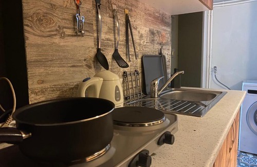 Rasimpasa Apartment | Kadikoy Tarihi Mahallede Loft Tasarimli Daire