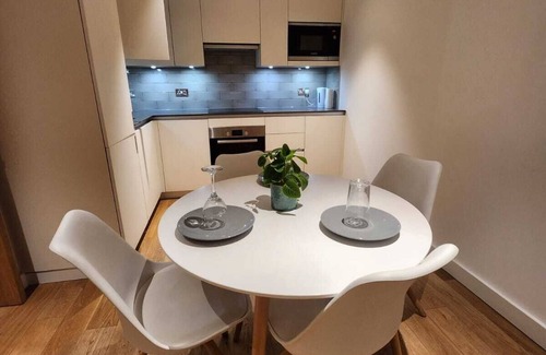 Canning Town North Apartment | Kaf Luxury 1 Apartment in Canning Town London