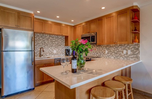 Kahana Condo | Kahana Sunset E1E - Discounted Rates!
