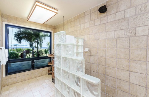 Kahana Apartment | Kahana Village 13 Oceanview 3bed/2bath 3 Bedroom Apts by RedAwning