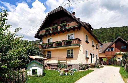 Weissenbach Apartment | Kaibling - App. with 2 bedrooms; shower, WC - Abenteuerhof Schiefer