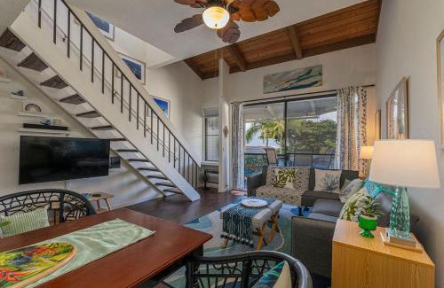 Historic Kailua Village House | Kailua Bay Resort 4-303