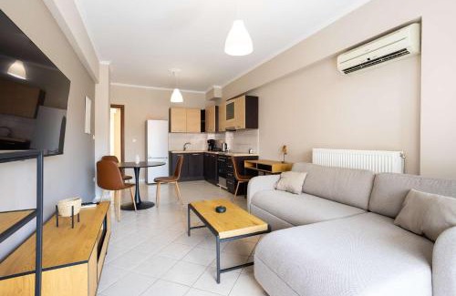 Kalamata Apartment | Kalamata City Nest - Ypapanti Cozy & Bright Getaway