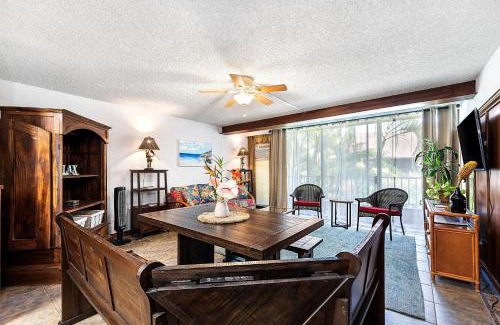 Historic Kailua Village House | Kalani Kai#109