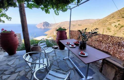 Pefki Villa | Kalavros cretan house with magnificent view