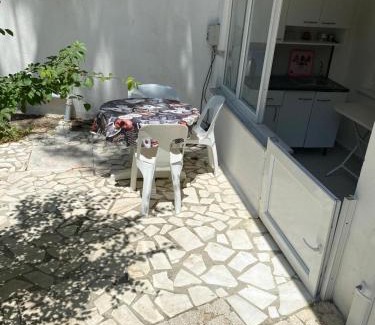 Marmara House | Kalemi Pansiyon