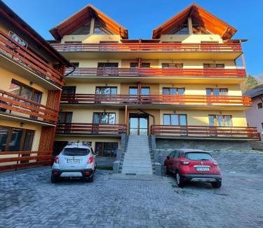 Busteni Apartment | Kalinderu ADET ,lângă pârtie