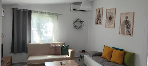 Kallithea House | Kalithea family house with 3 bedrooms