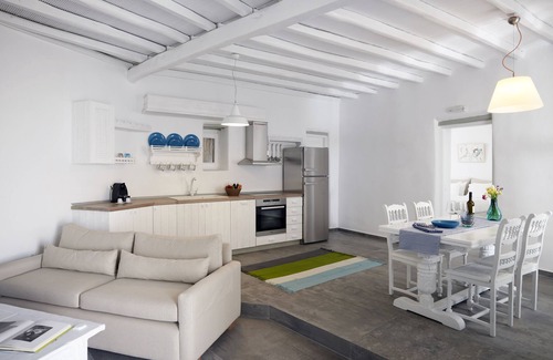 Ornos Hotel | Kallos of Mykonos (previous Leonis Summer Houses)