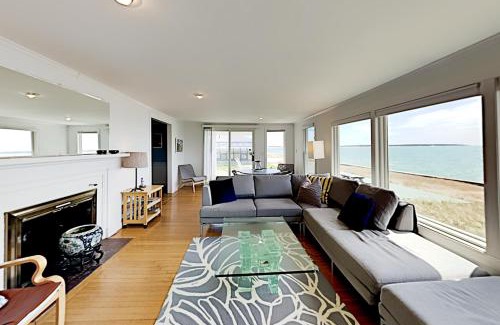 Hyannis House | Kalmus Park Retreat