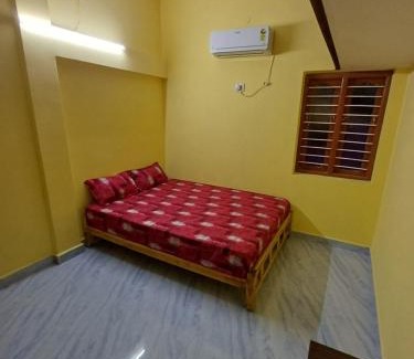 Tiruvannamalai House | Kamal Rooms