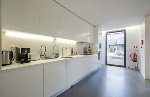 Ponta Delgada Condo | Kame House - Gym & Sauna next to the Beach