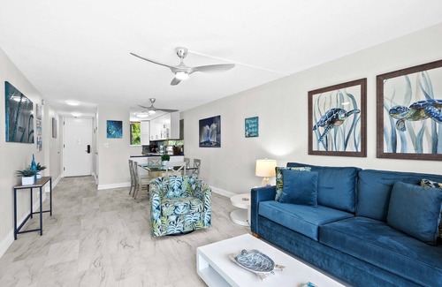 Maalaea Condo | Kanai a Nalu 314 - Modern, Renovated, Oceanfront Condo, Breathtaking Views, AC!
