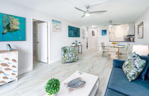 Maalaea House | Kanai a Nalu 314 - Newly Renovated, Oceanfront, AC