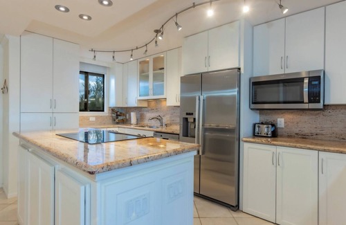 Maalaea Condo | Kanai A Nalu Unit 414 Oceanfront Ocean view