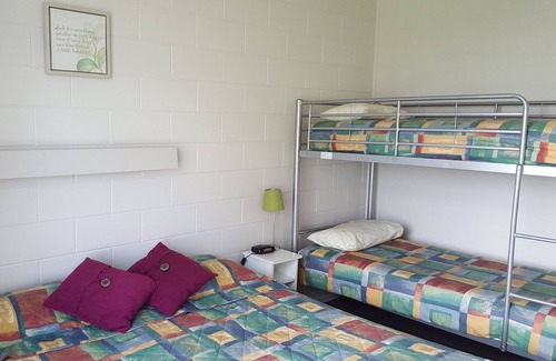 Kingscote Apartment | Kangaroo Island Accommodation - Jenna's Retreat
