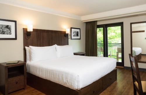 Hendersonville Hotel | Kanuga Inn & Lodging