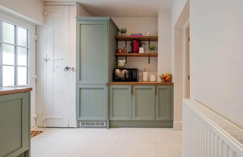 St Austell House | Kaolin: Splendid Cornwall Home by STAE-Homes