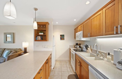 Wailua Condo | Kapaa Shore Resort B118, Ocean View, Walk to Town, Bike Path, Comp Wifi/Pkg