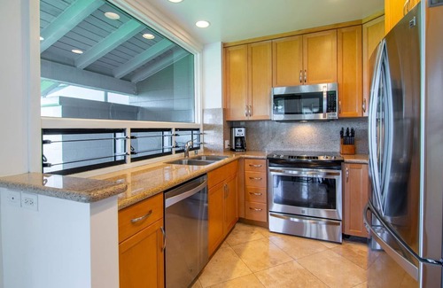 Napili Condo | Kapalua Bay Villa 14B1 ~ 1bd Coastal Vibes with Ocean View