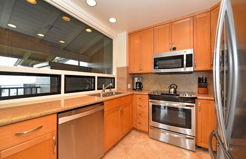 Napili Condo | Kapalua Bay Villa 14B1 ~ 1bd Coastal Vibes with Ocean View