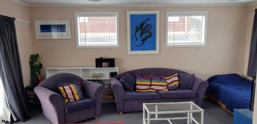 Paraparaumu Beach House | Kapiti Seaside Magic