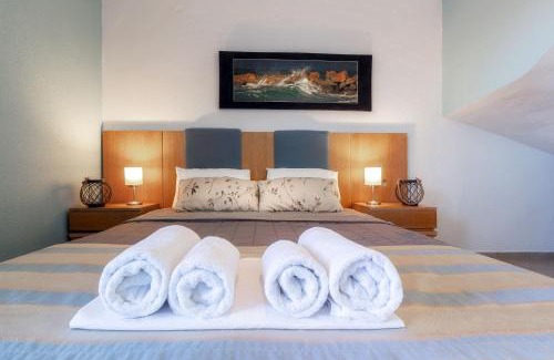 Pefkochori Hotel | Kapsohora Inn