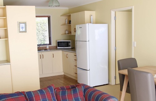 Karapiro Apartment | Karapiro Apartment, close to Lake Karapiro, Self-contained, one bedroom
