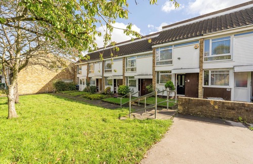 Fairfield House | Karazo Property- Luxury 2 bed in Croydon