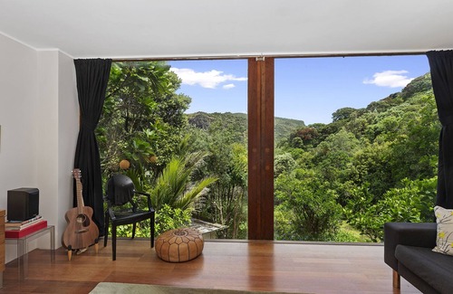 Karekare House | KAREKARE LUXURY ESCAPE - KAREKARE HOLIDAY HOME in Piha