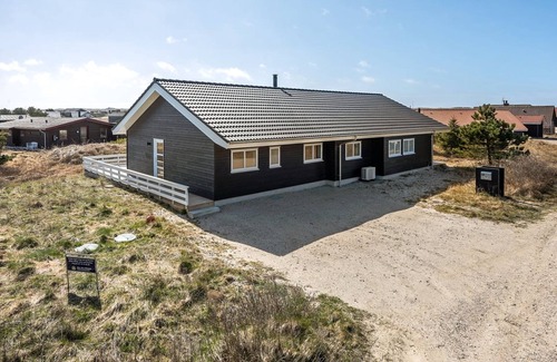 Bjerregaard House | "Karen" - 900m from the sea by Interhome
