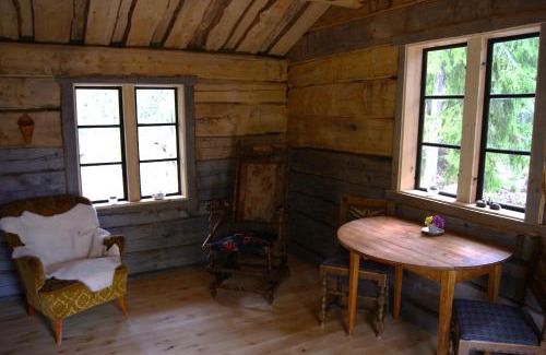 Alvkarleby Cabin | Karlsäter - Timmerstugan