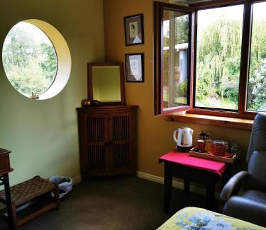 Takaka Bed & Breakfast | Karstaway Haven