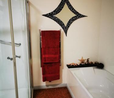 Takaka Bed & Breakfast | Karstaway Haven