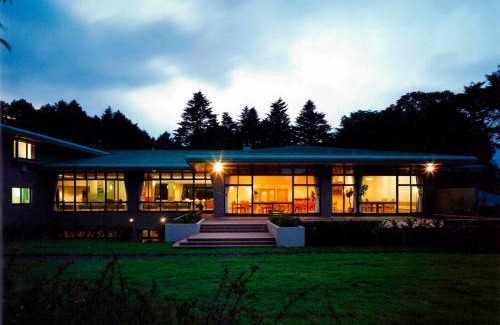 Kitasaku-gun Hotel | KARUIZAWA CLUB OF ART