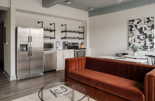 Downtown Nashville Apartment | Kasa Capitol Hill | Studio, the Heart of Nashville
