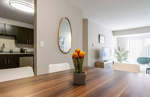 Northeast South Bend Apartment | Kasa Downtown South Bend