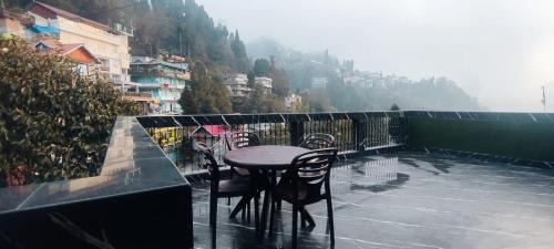 Darjeeling House | Kaskilay