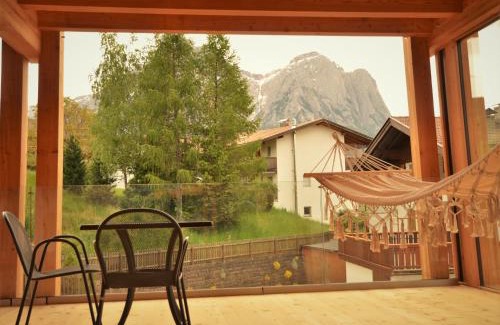 Kastelruth Apartment | Kastelart - Karbon