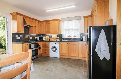 Cupar Cottage | KATMOGET COTTAGE, romantic, country holiday cottage in Ceres