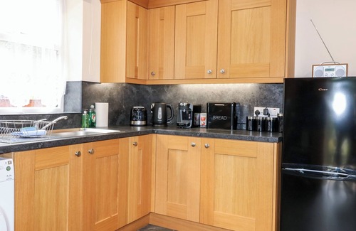 Cupar Cottage | KATMOGET COTTAGE, romantic, country holiday cottage in Ceres