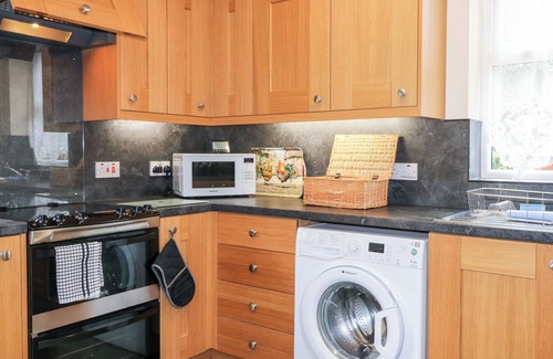 Cupar Cottage | KATMOGET COTTAGE, romantic, country holiday cottage in Ceres