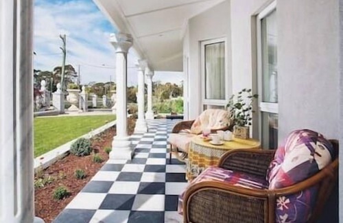 Katoomba House | Katoomba Estate 5 Bdr 5 Bth Luxury - Home Cinema