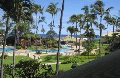 Hanamaulu Condo | Kauai Beach Villas F-7 A/C & Oceanfront Lanai