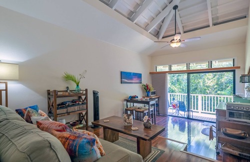 Princeville Condo | Kauai charm at affordable upstairs studio, walk to everything