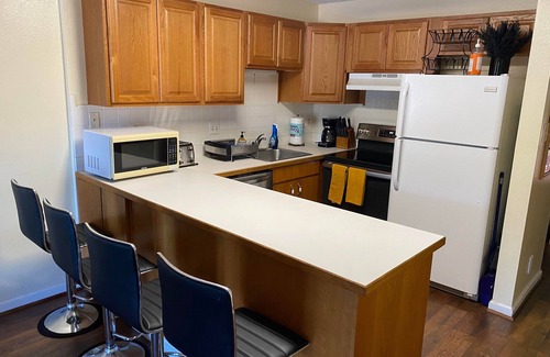 Nawiliwili Condo | Kauai resort condo up to 6 . Near beach, restaurants and shops and town close
