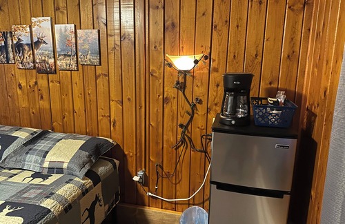 Fairview Hotel | Kauffman Motel Room 1 - Up north getaway room