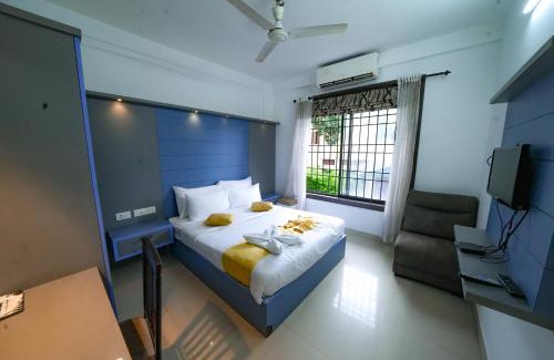 Edapalli Hotel | Kay Pee's Grande