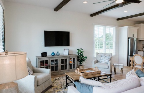 Cleveland Cottage | Kaya Vineyard and Winery - Cottage 6
